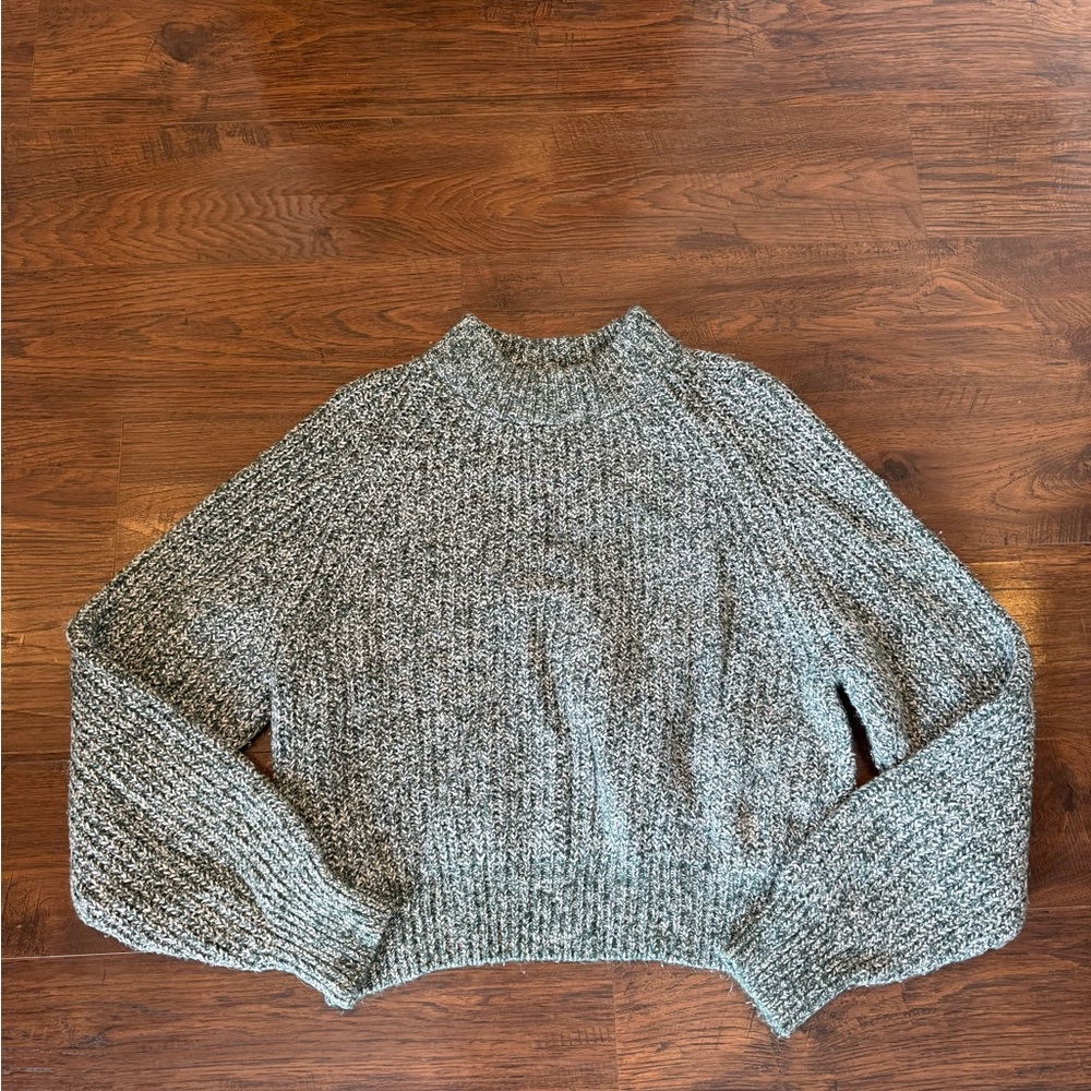 Universal Thread Women's Marled Green Mockneck Sweater